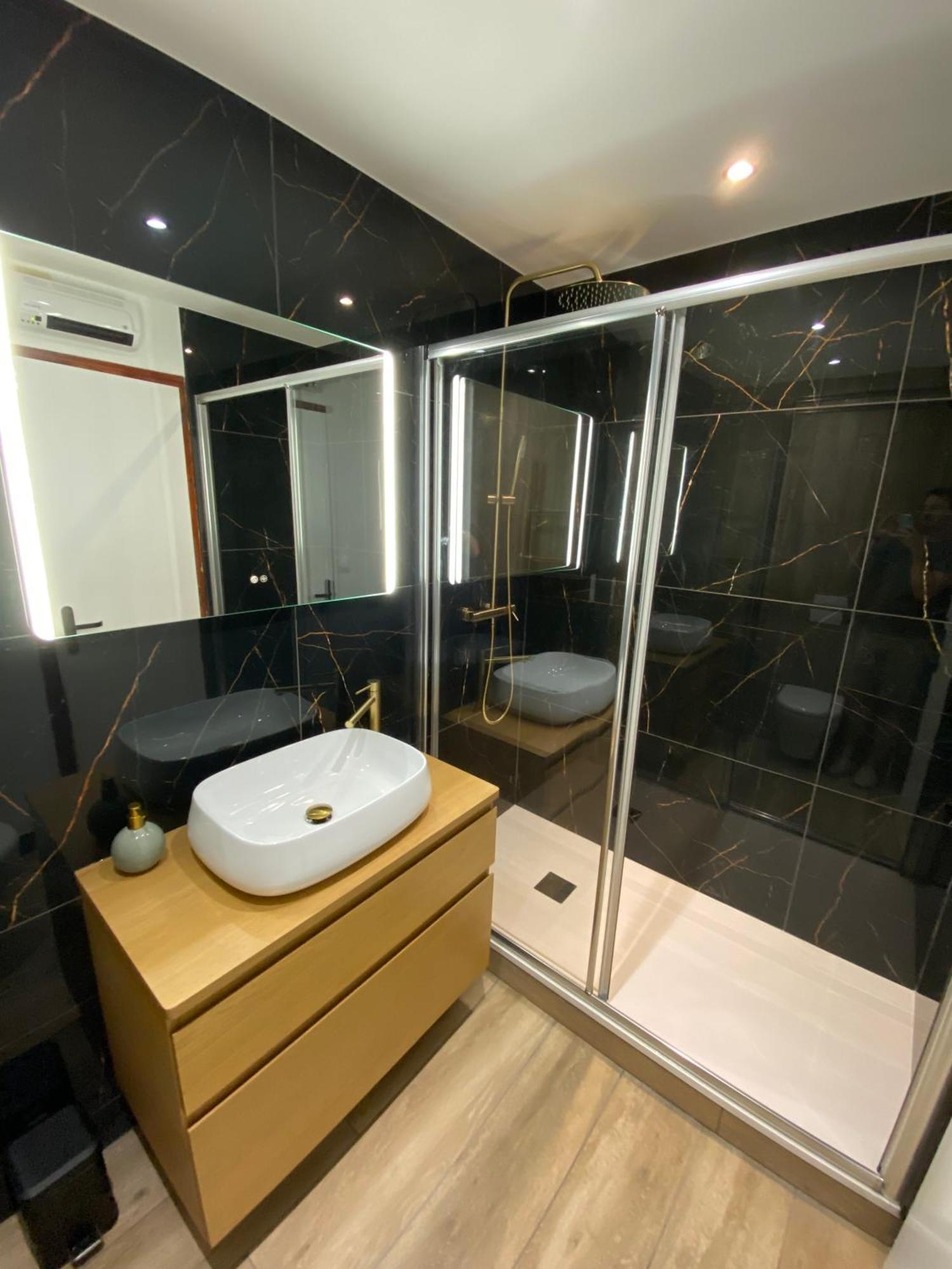 Madonna Elegance, Proche Sanctuaire, 95M2 Lejlighed Lourdes Eksteriør billede